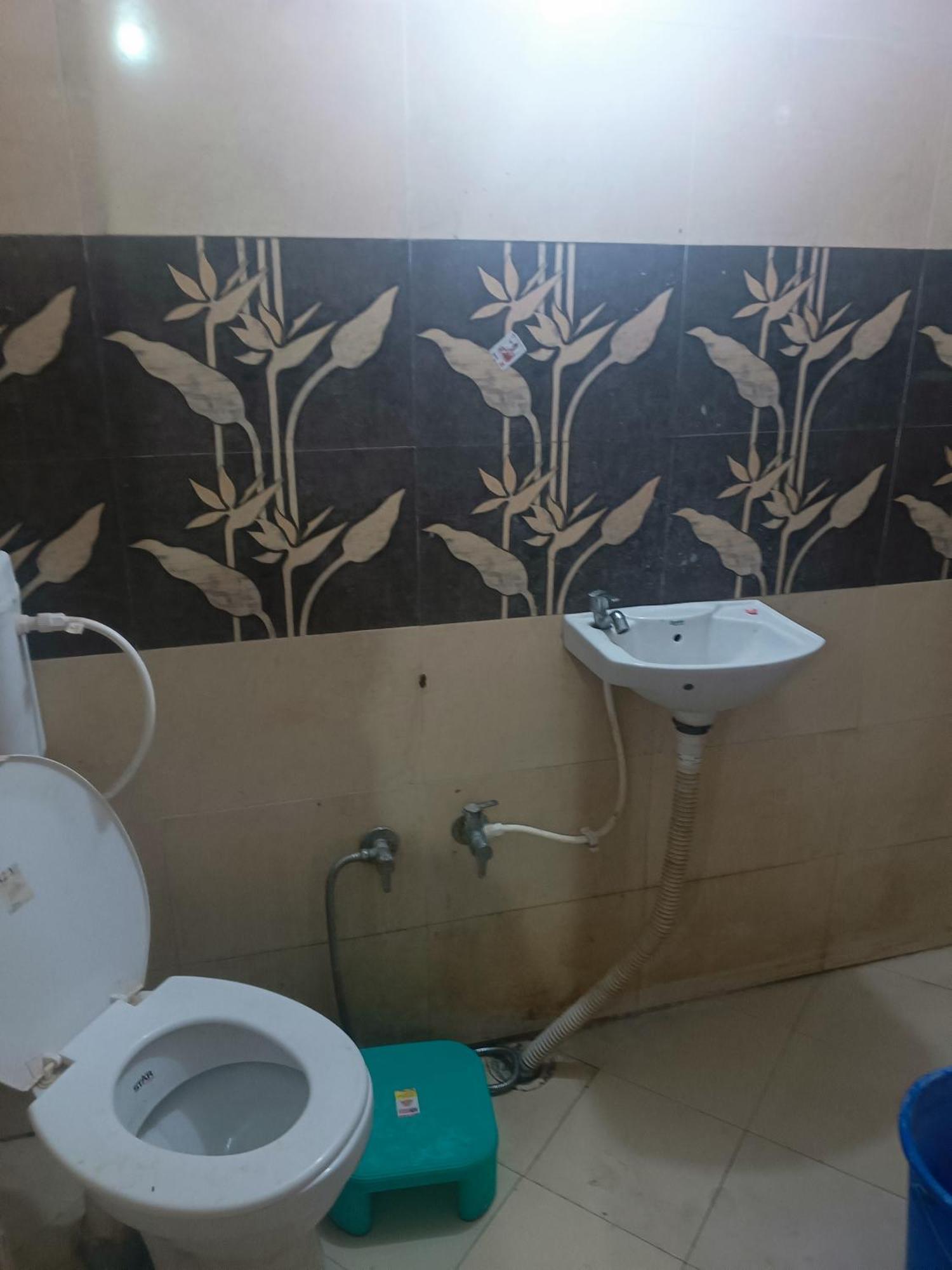 La Ayodhya Residency Hotel Exterior foto